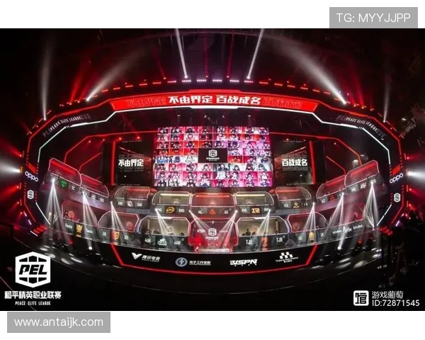 和平精英赛事深度解析：FPX战队的战术节奏与团队协作之道