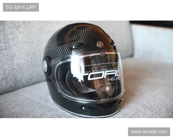 攀岩装备选购指南:如何选择合适的头盔并推荐几款优质产品 攀岩装备选购指南:如何选择合适的头盔并推荐几款优质产品