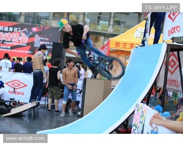 武汉极限运动队在极限运动会中的精彩表现与力量解析