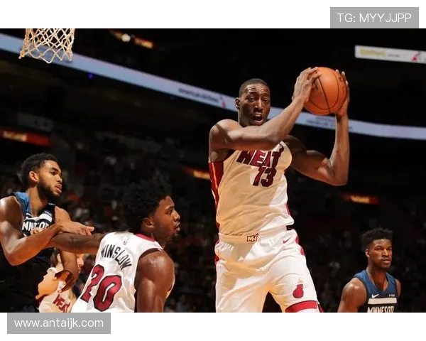 2013年5月7日热火与公牛的激烈对决回顾与精彩瞬间分析 2013年5月7日热火与公牛的激烈对决回顾与精彩瞬间分析