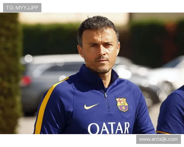 恩里克与梅西谁更具足球传奇色彩探讨两位巨星的成就与影响力