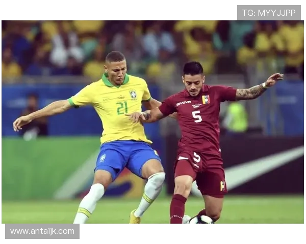 泰国与乌拉圭精彩对决集锦回顾赛场瞬间尽显足球魅力与激情