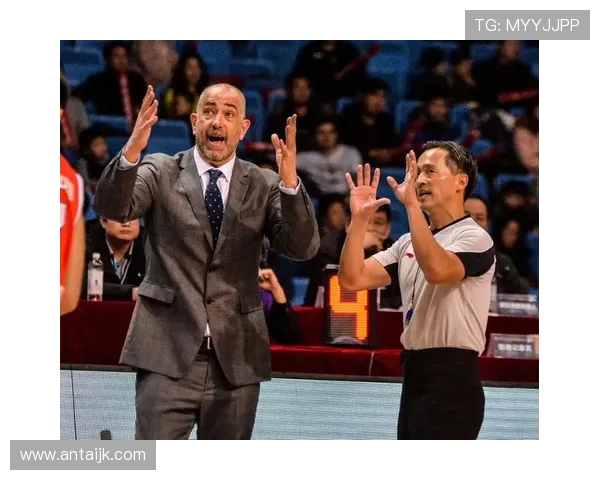 萨索洛与巴里激战正酣谁能在这场对决中笑到最后