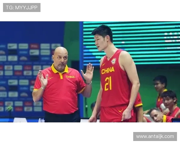 吴敏专访：从青涩少年到篮球巨星的奋斗与成长之路