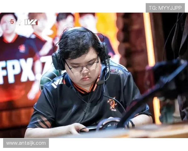 城市赛特别报道：FPX逆袭之路揭示团队合作与坚持的力量