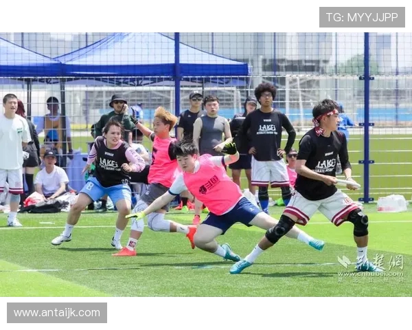 杭州飞盘队在极限运动嘉年华中的精彩表现与技术分析