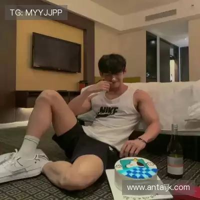 强燕颖
